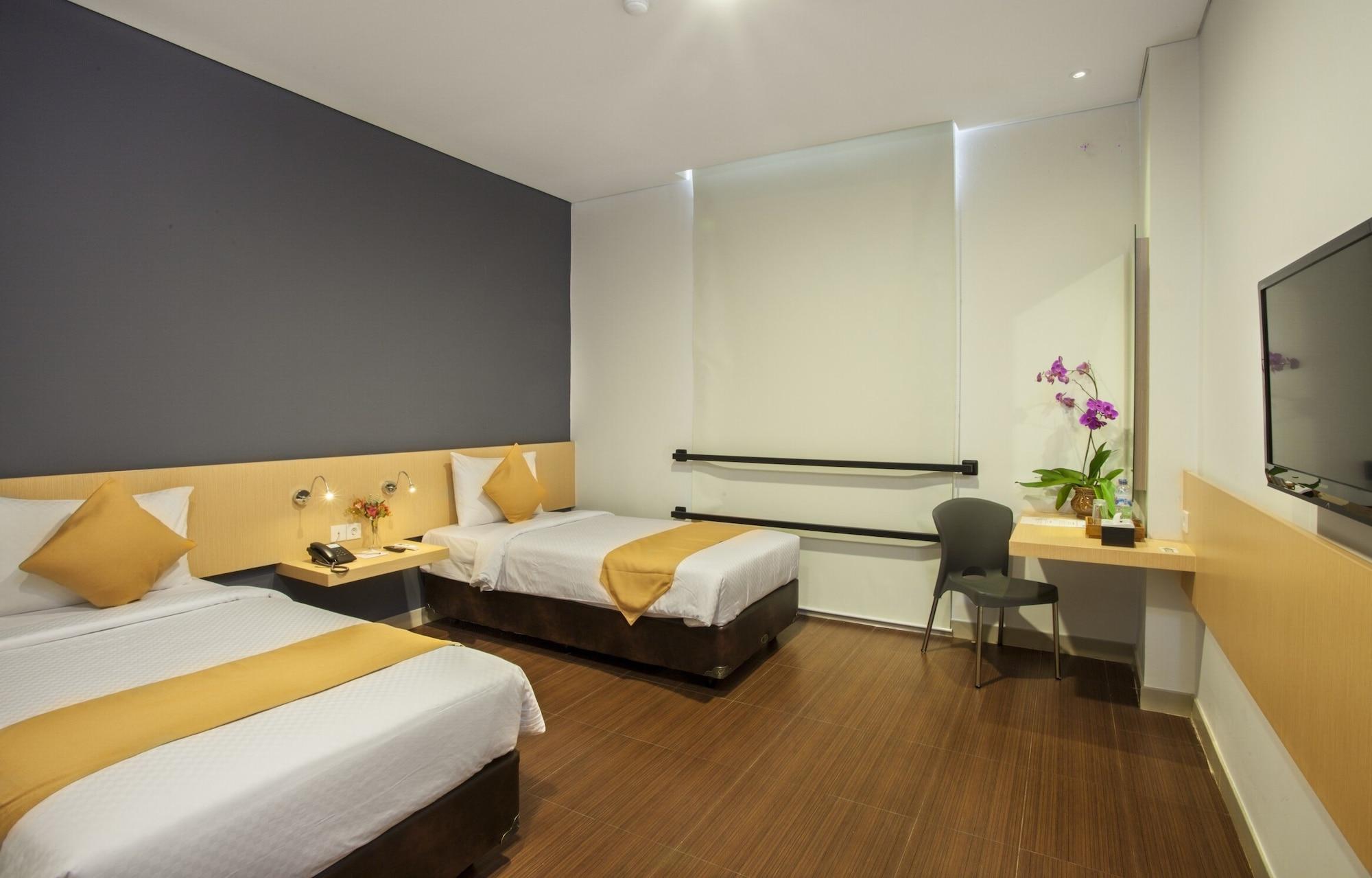 Hotel 88 Embong Malang Tunjungan Surabaya By Wh - Breakfast With The Best View On The Highest Floor And Strategic Location In The City Center Екстер'єр фото