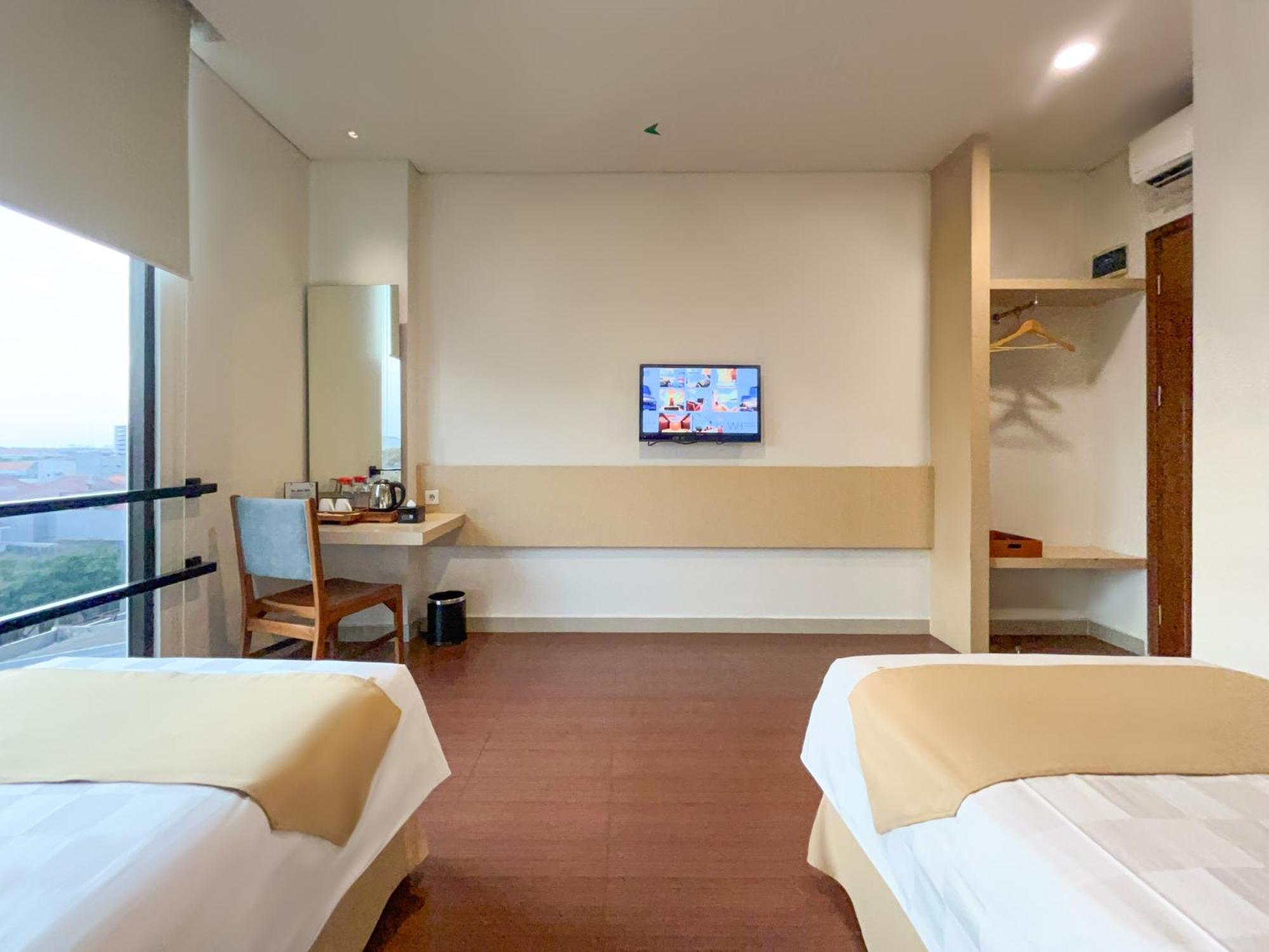 Hotel 88 Embong Malang Tunjungan Surabaya By Wh - Breakfast With The Best View On The Highest Floor And Strategic Location In The City Center Екстер'єр фото