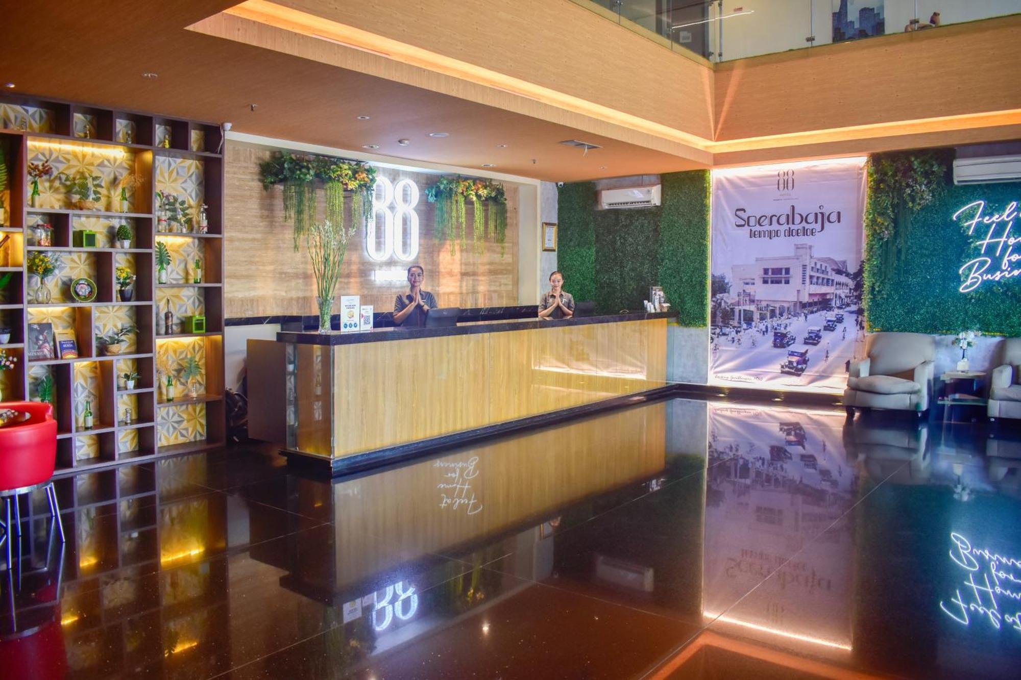 Hotel 88 Embong Malang Tunjungan Surabaya By Wh - Breakfast With The Best View On The Highest Floor And Strategic Location In The City Center Екстер'єр фото