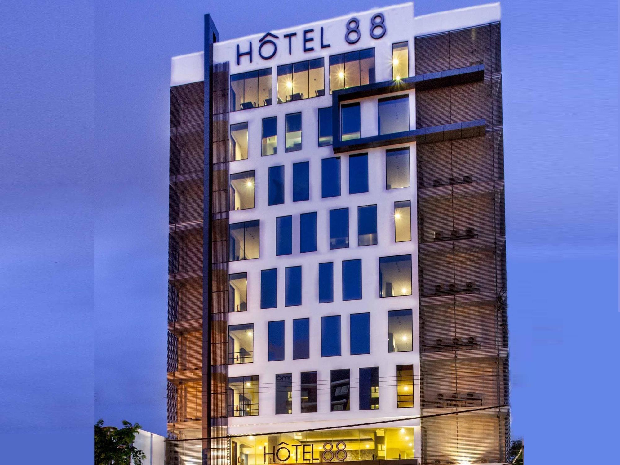 Hotel 88 Embong Malang Tunjungan Surabaya By Wh - Breakfast With The Best View On The Highest Floor And Strategic Location In The City Center Екстер'єр фото